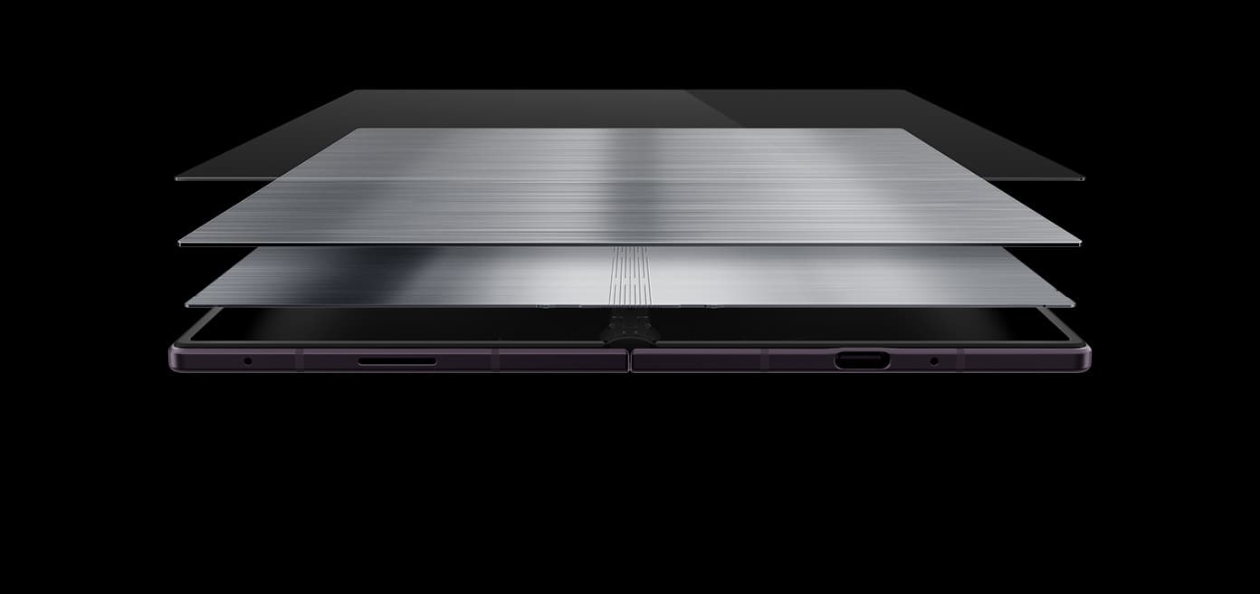 Ilustrasi lapisan ganda pelat titanium di dalam Galaxy Z Fold8 Ultra