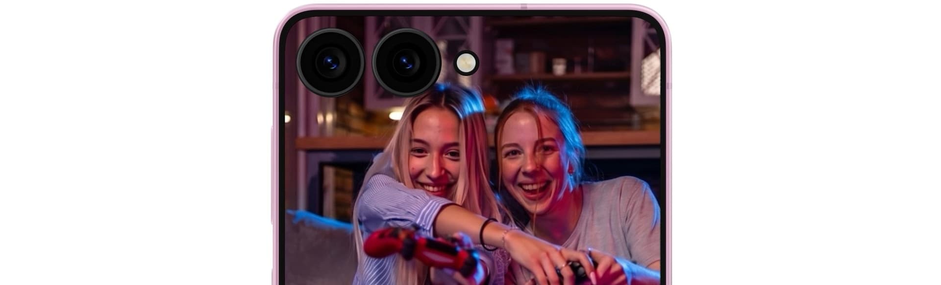 Galaxy Z Flip8 tertutup menampilkan pratinjau selfie di layar cover dengan kamera utama