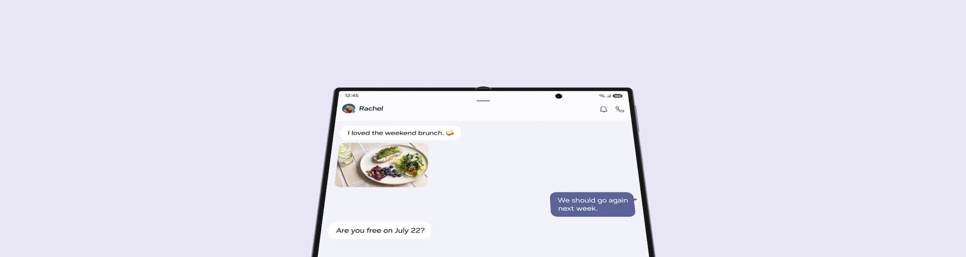 Layar cover Galaxy Z Fold8 menampilkan kartu saran Now Nudge